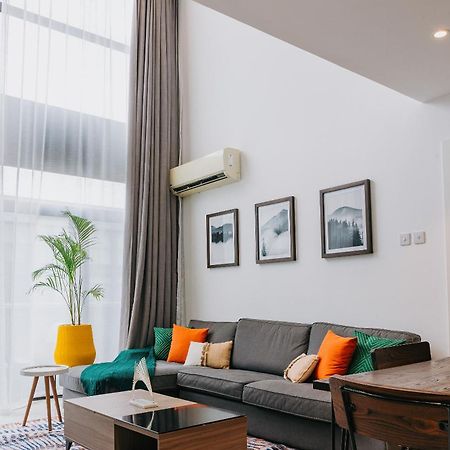אקרה The Avery, 2 Bed Duplex Apartment At Embassy Gardens מראה חיצוני תמונה